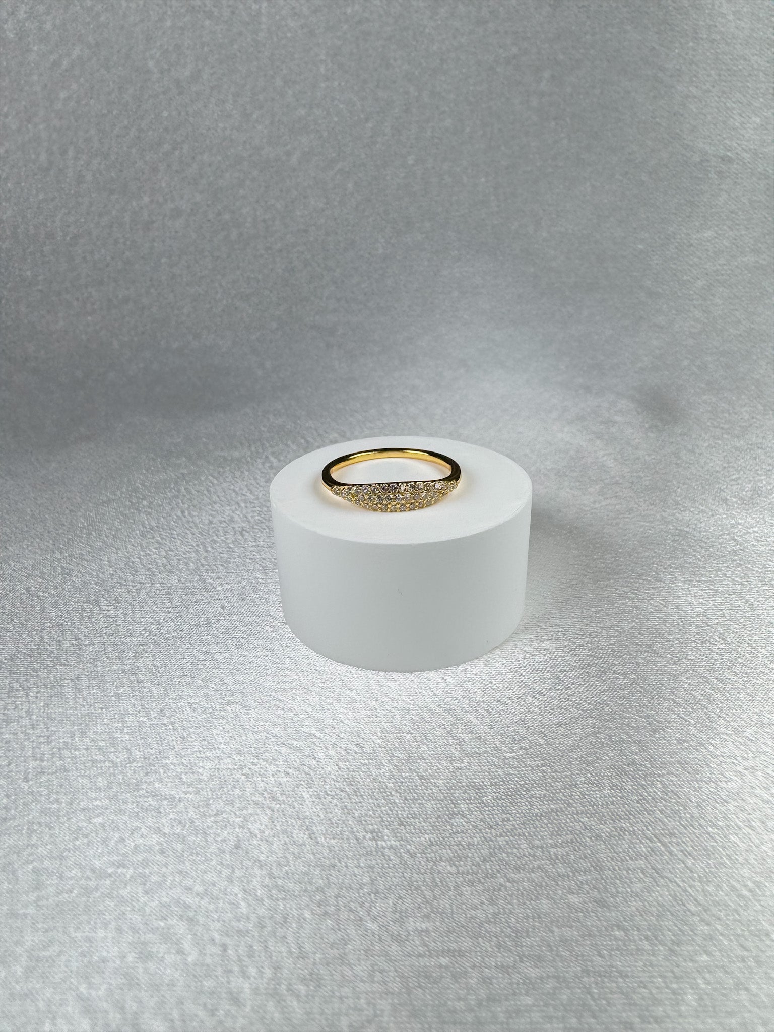The classy - Ring